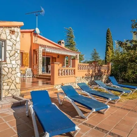 Can Carbonell Villa *